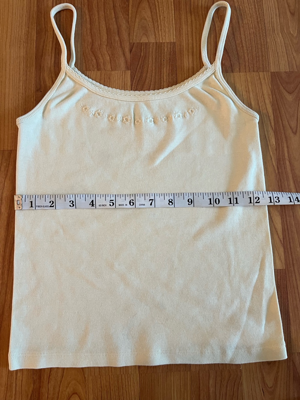 Brandy Melville John Galt Women's butter yellow Spaghetti Strap Camisole Top - Picture 4 of 5